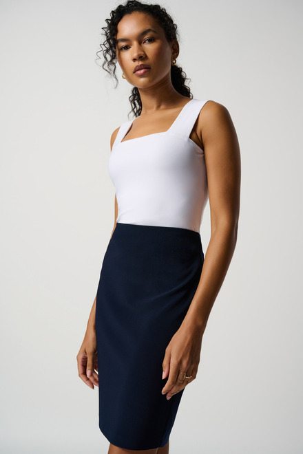 Mid-Rise Pencil Skirt Style 153071. Midnight Blue 40