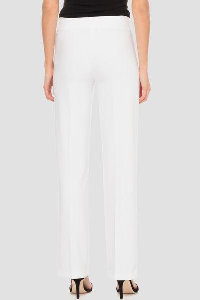 Pantalon droit, plis marqu&eacute;s Mod&egrave;le 153088S24. Blanc. 7