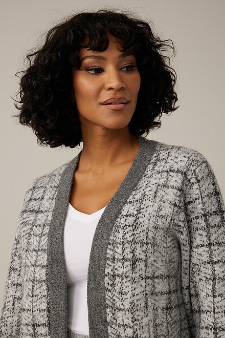 Emproved Abstract Plaid Cardigan Style A2245. Grey Combo. 3
