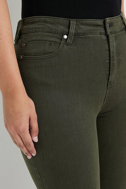 Jeans skinny taille haute avec ourlets coup&eacute;s mod&egrave;le LM2368WF. Herbe. 4