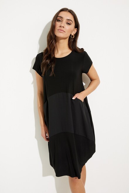 Short Sleeved Mini-Dress Style 231082. Black