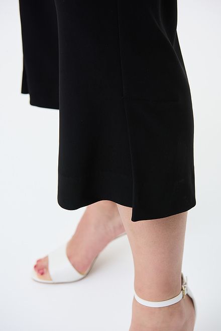High-Rise Wide Leg Pants Style 231153. Black. 4