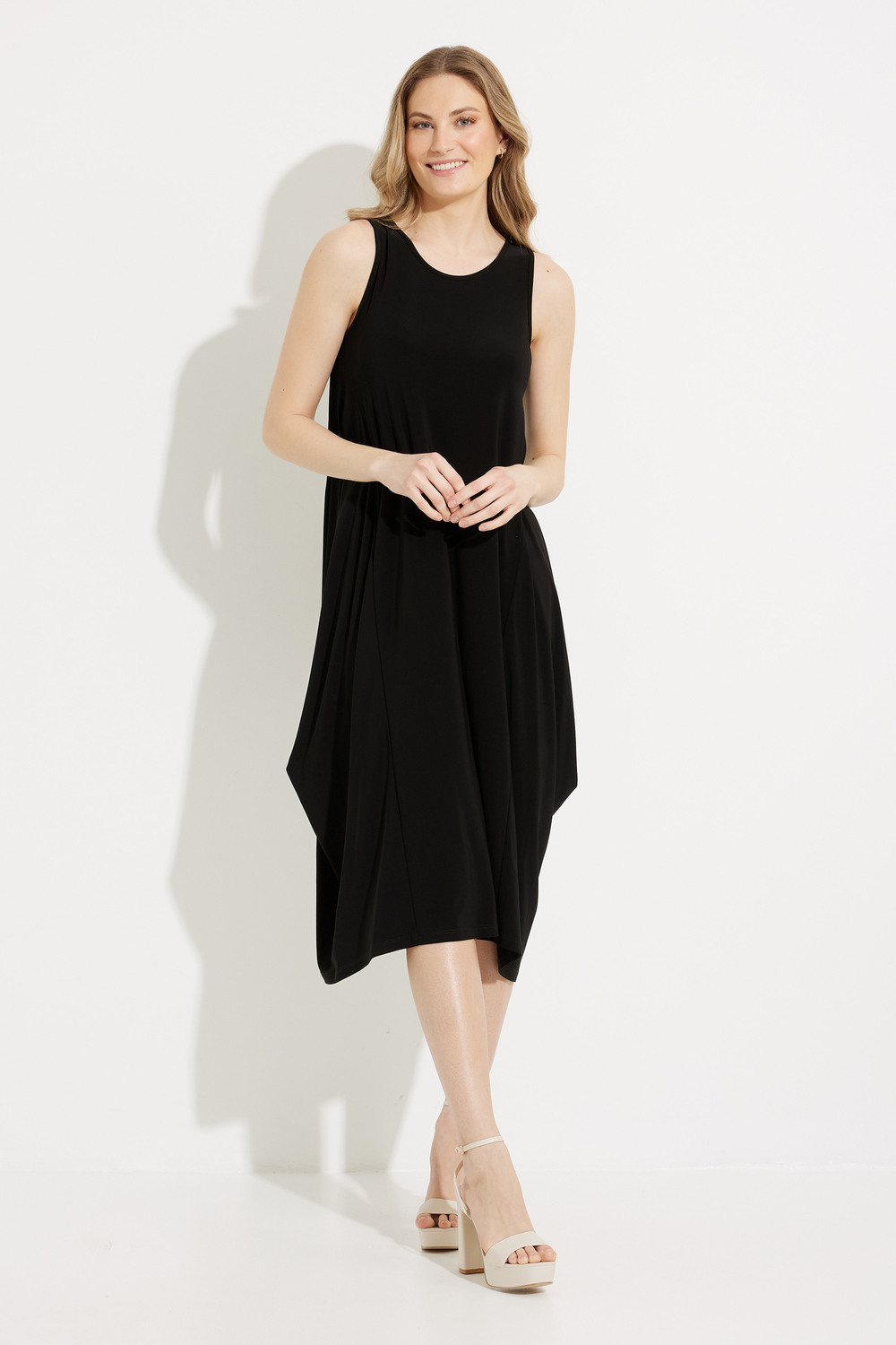 Pleated Maxi Dress Style 231179. Black