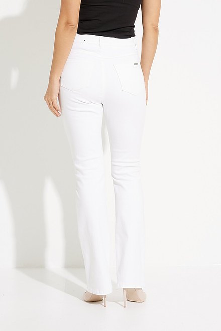 Straight Leg Jeans Style 231926. White. 2