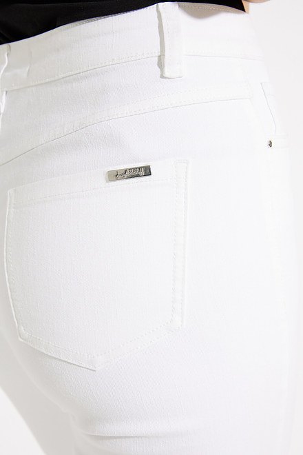 Straight Leg Jeans Style 231926. White. 4
