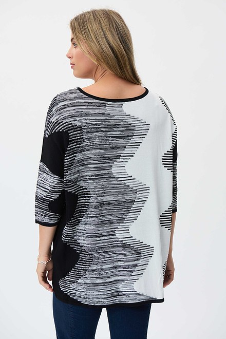 Abstract Print Relaxed Fit Top Style 231940. Black/vanilla. 2