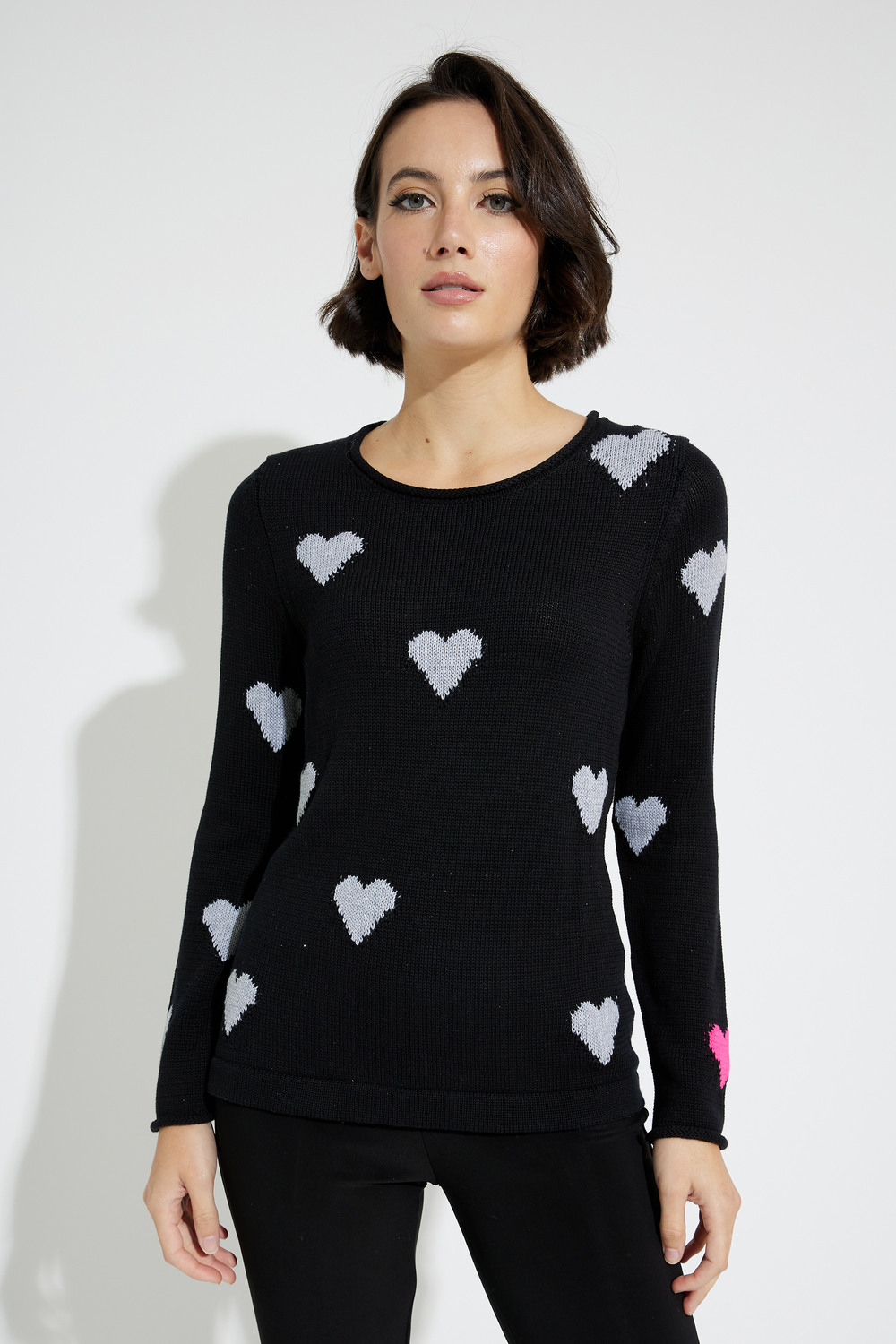 Heart Design Sweater Style EW29010. Black