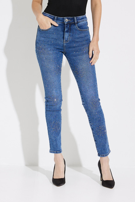 Embellished Detail Jeans Style A40201. Blue