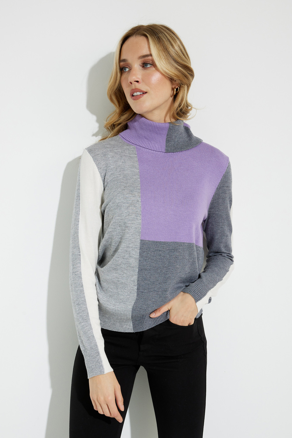 Colour-Block Sweater Style A40220. Multi