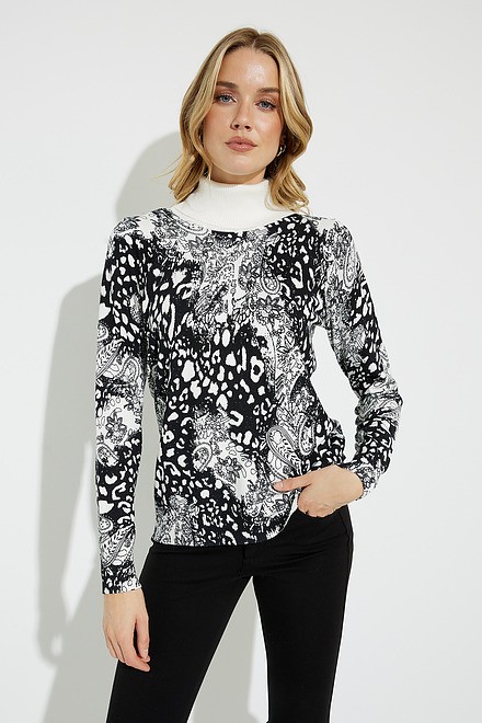 Printed Sweater Style A40272. Grey/multi. 3