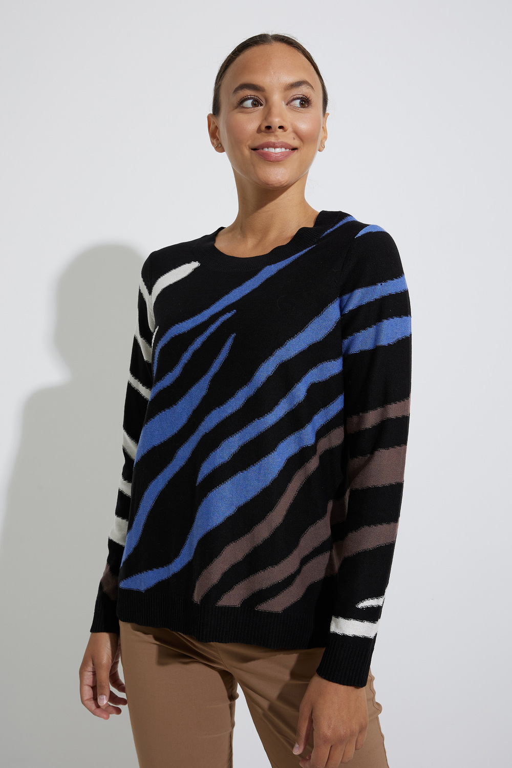 Falling Stripes Vital Sweater Style F221180. Black/multi