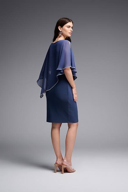 Robe avec cape asym&eacute;trique Mod&egrave;le 223762S24. Mineral Blue. 3