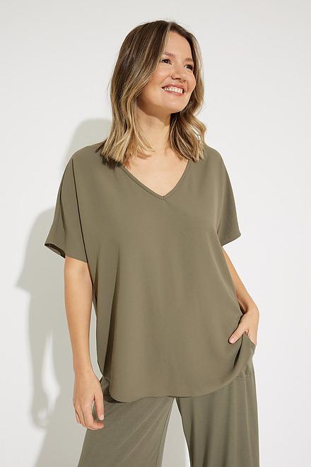 Loose V-Neck Top Style 231002. Agave. 3