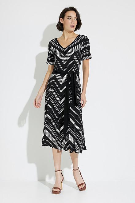 Zig Zag Print Dress Style 231074. Black/Vanilla
