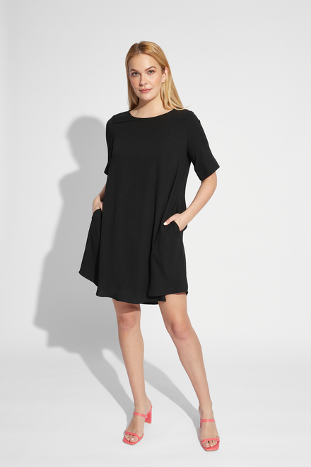 Short Sleeve Trapeze Dress Style 231227. Black
