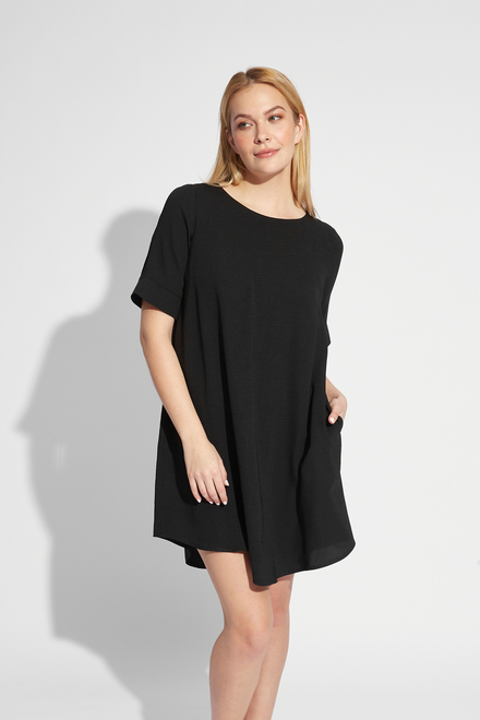 Short Sleeve Trapeze Dress Style 231227. Black. 3