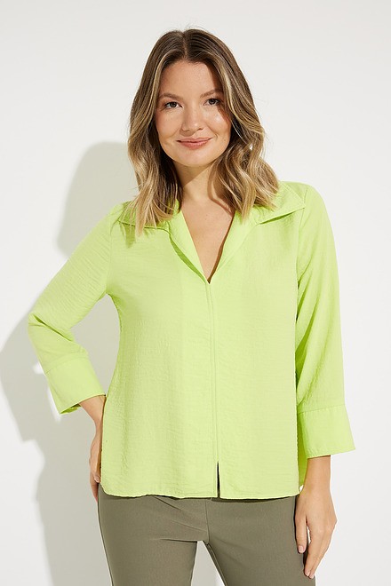 Notch Collar Top Style 231263. Exotic lime