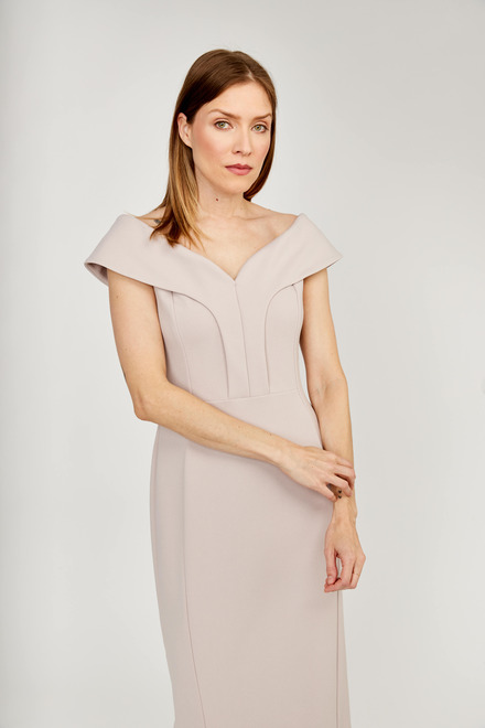 Off-Shoulder Shift Dress Style 231756. Mother Of Pearl. 4