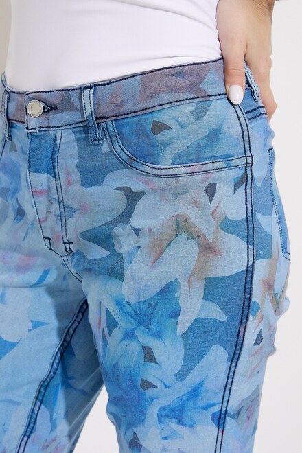 Reversible Floral Print Jeans Style 232939. Light Blue/multi. 4