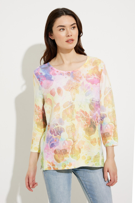 Floral Print 3/4 Sleeve Top Style A41421. As Sample
