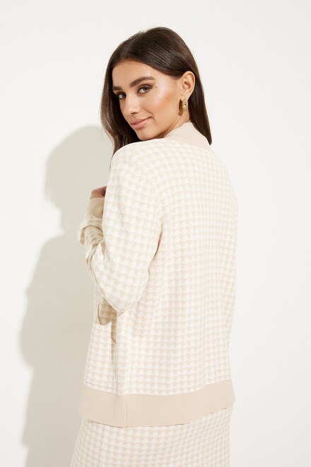 Houndstooth Print Zip-Up Jacket Style SP2343. Ivory. 3