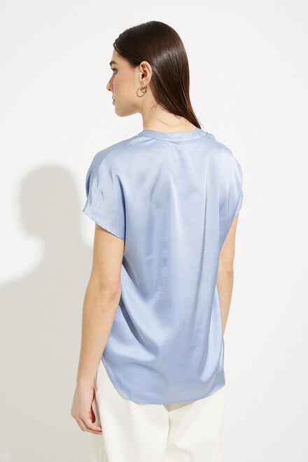 Open Collar Short Sleeve Blouse Style SP23102. Blue. 3