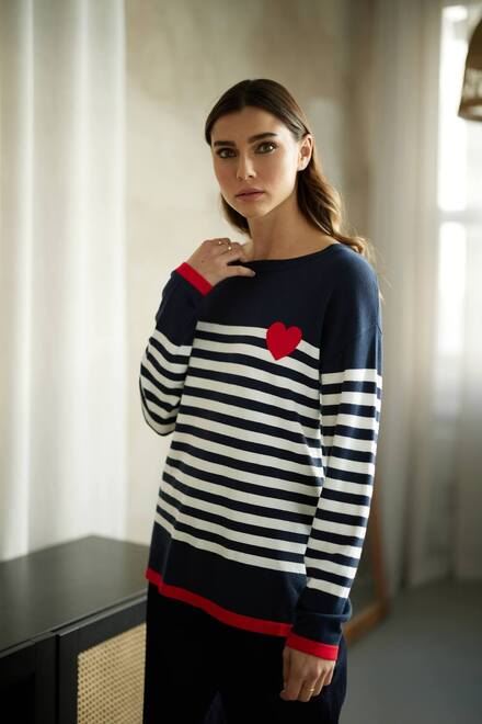 Striped Heart Detail Sweater Style SP2328. Navy/White