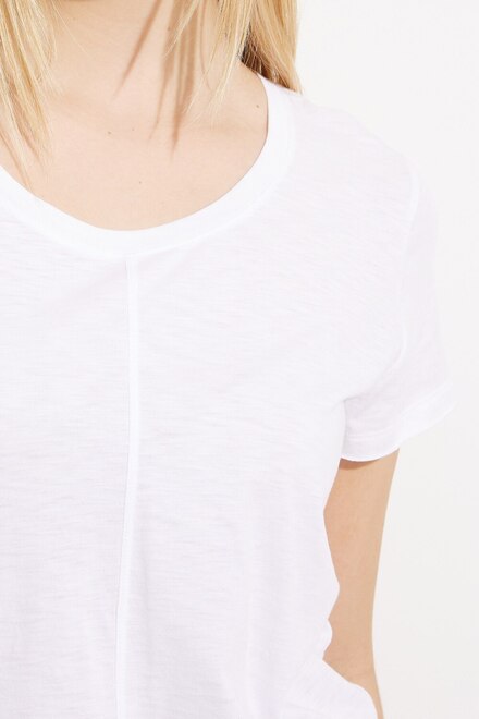 T-shirt en tricot boucl&eacute; Mod&egrave;le C1310PK. Blanc. 4