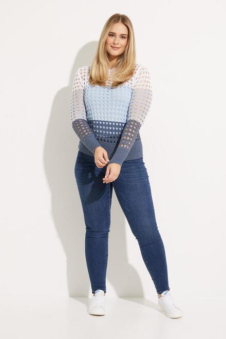 Colour-Blocked Fishnet Sweater Style C2481. Blue. 5