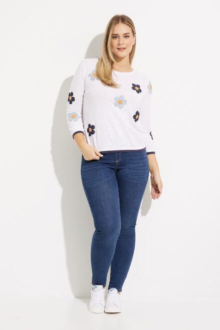 Daisy Patch Sweater Style C2501. White. 5