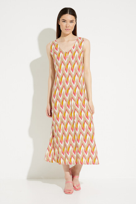 Printed Flowy Dress Style C3144. Grapefruit. 2