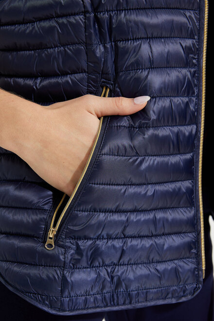 Quilted Puffer Vest Style 302-09. Navy. 4