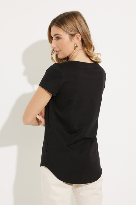 Graphic Front T-Shirt Style 607-11. Black. 2
