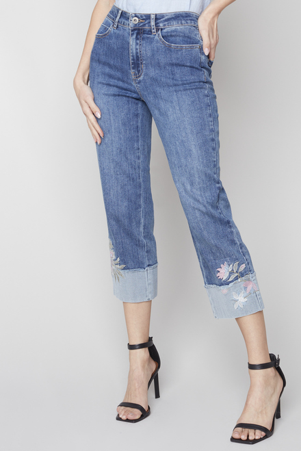 Jeans &agrave; manchettes brod&eacute;es Style C5399. Medium Blue