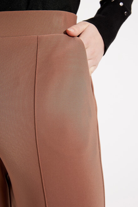 Wide Leg Seam Detail Pants Style 233047. Toffee. 5