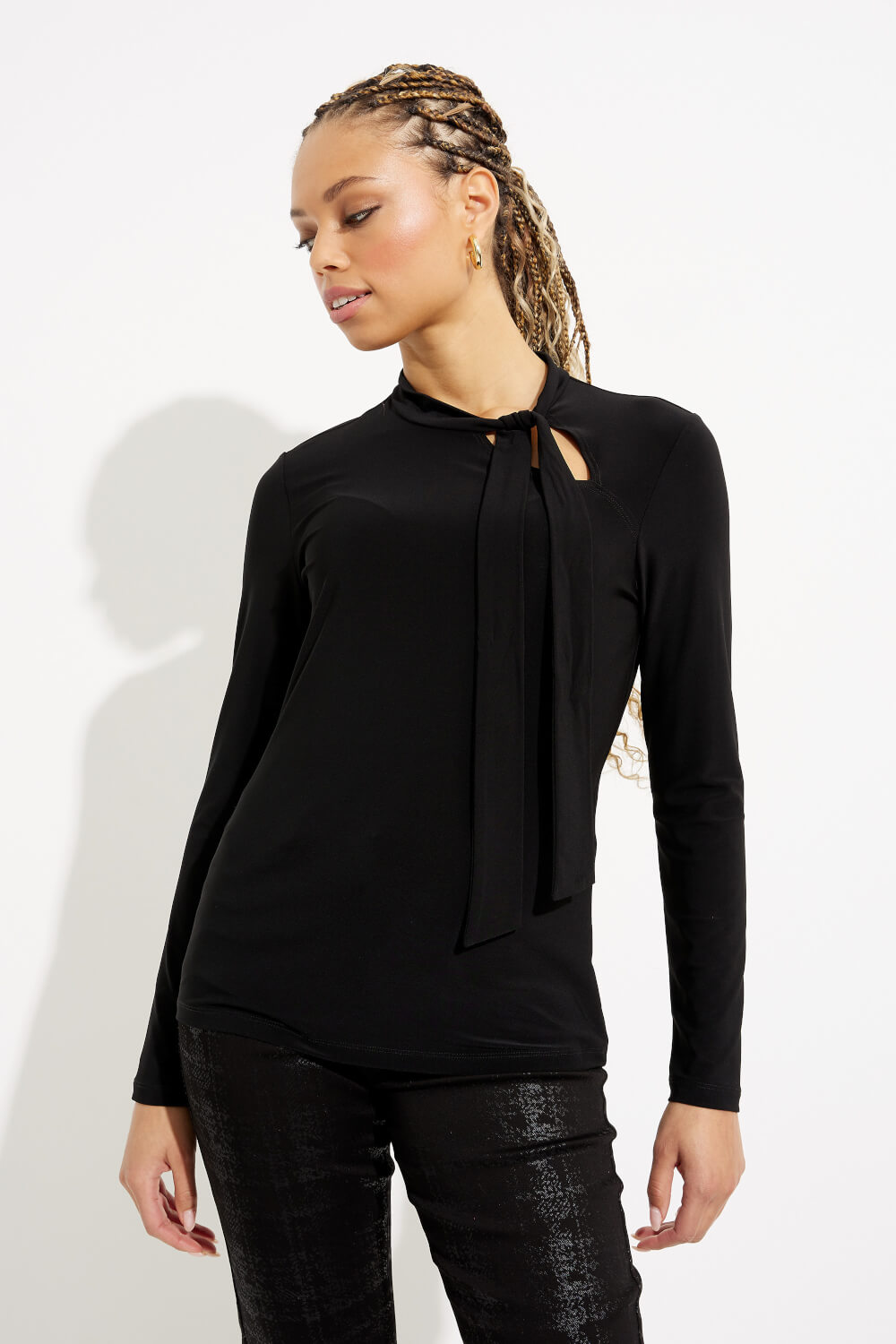 Bow Detail Top Style 233132. Black