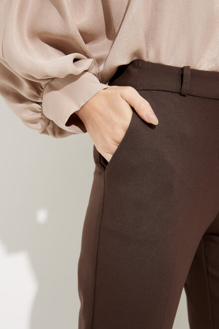 Pantalon uni coupe droite mod&egrave;le 233161. Mocha. 5