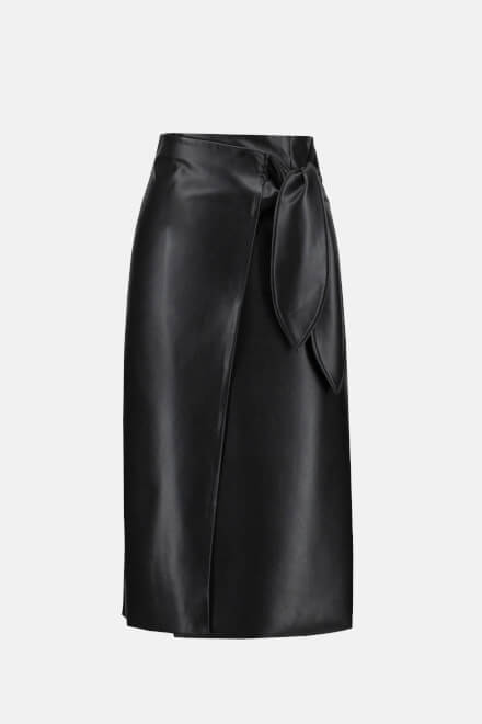 Bow Detail Faux Leather Skirt Style 233297. Black. 6