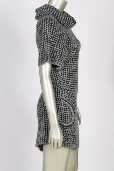 Joseph Ribkoff tunic style 143985. Grey/black. 2