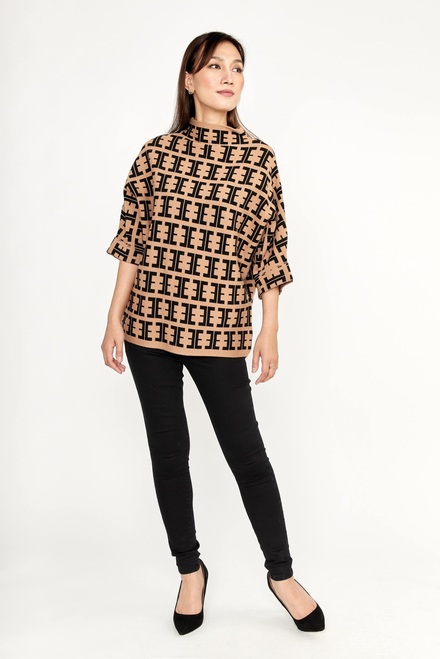 Printed Short Sleeve Sweater Style 233882U. Camel/black. 2
