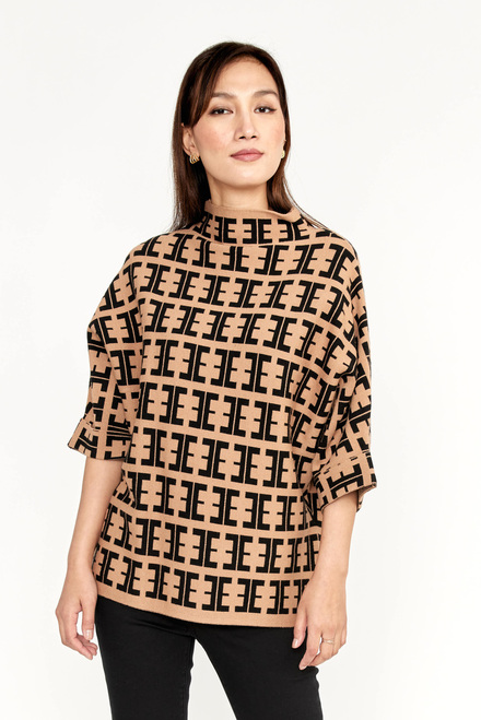 Printed Short Sleeve Sweater Style 233882U. Camel/Black