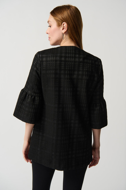 Plaid Cropped Sleeve Coat Style 234057. Black. 2