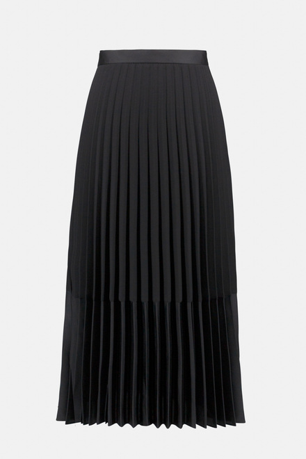 Pleated A-Line Skirt Style 234068. Black. 5