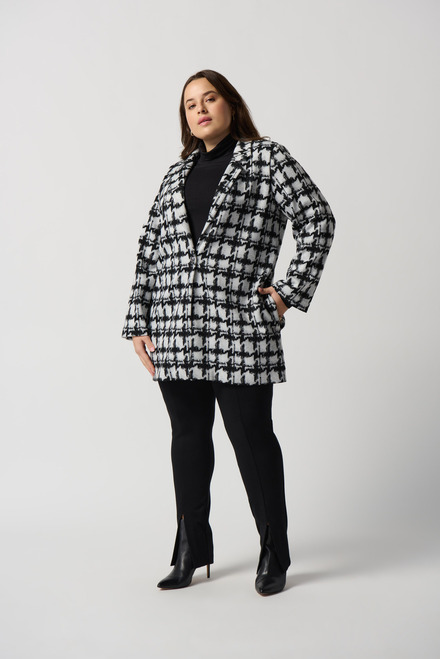 Houndstooth Print Coat Style 234121. Off White/black. 4