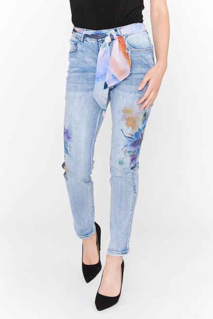 Jeans avec d&eacute;tail aquarelle Mod&egrave;le 231702U. Bleu. 2