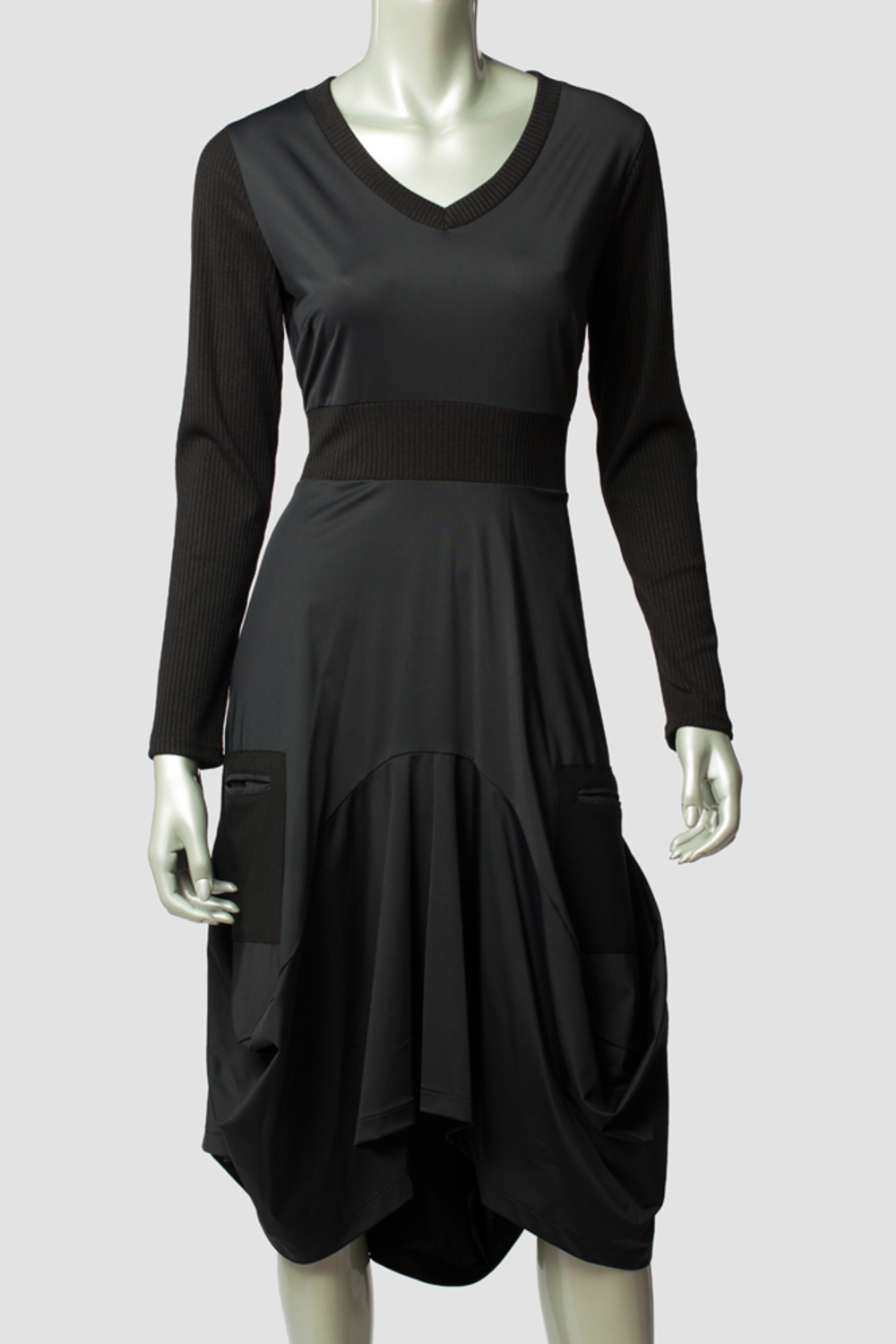 Joseph Ribkoff dress style 144512. Black