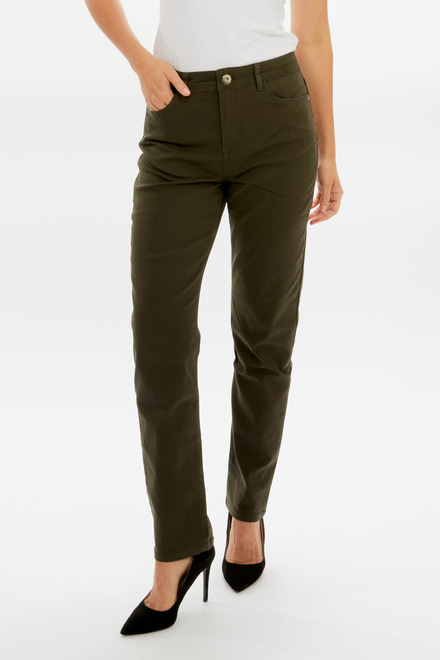 Slim fit jeans style 73411. OLIVE 
