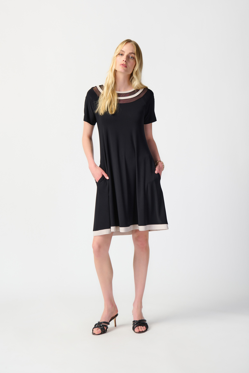 Two-Tone Dress with Pockets Style 241051. Black/moonstone