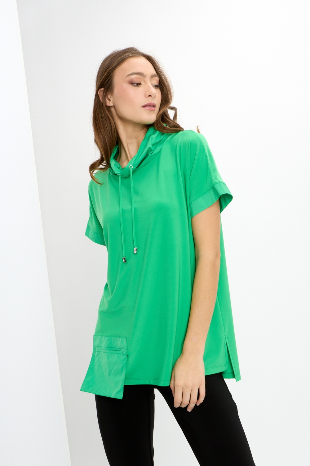 Stand Collar Two-Tone Top Style 241078. Island Green