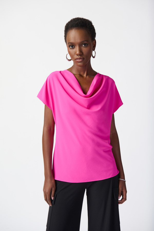 Pleated flowing T-shirt Model 241099. Ultra Pink